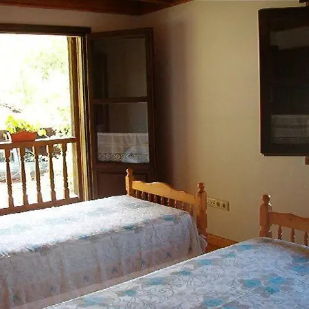 La Nozal Piscina, Barbacoa, Jardin بيت للعطل يانس